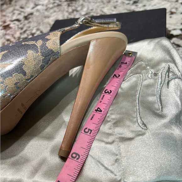 GUISEPPE ZANOTTI LEATHER FLORAL PRINT SLINGBACK PUMPS       SIZE 39 - Picture 11 of 11